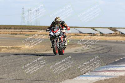media/Nov-03-2024-TrackDaz (Sun) [[44580f4982]]/B Group/1220pm (Wheelie Bump)/